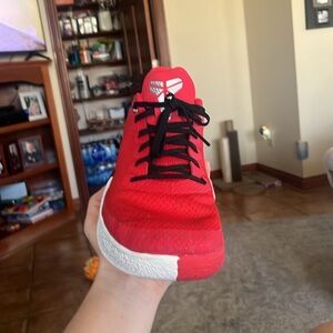 Nike Kobe - Mamba Focus TB ‘University Red’